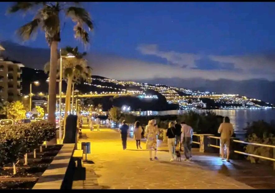 The Happiness Penthouse Dream Holiday At 100M Beach Leilighet Candelaria Eksteriør bilde